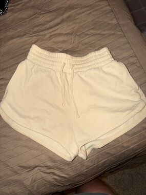 Abercrombie & Fitch Cream Athletic Drawstring Lounge Shorts